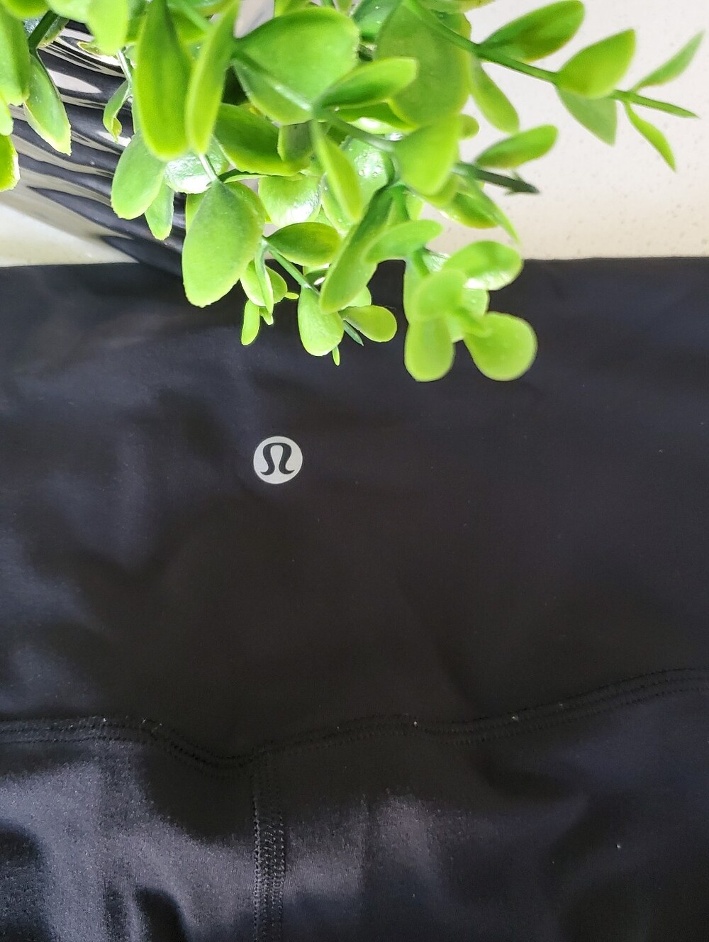 lululemon athletica Womens Capri Length Leggings